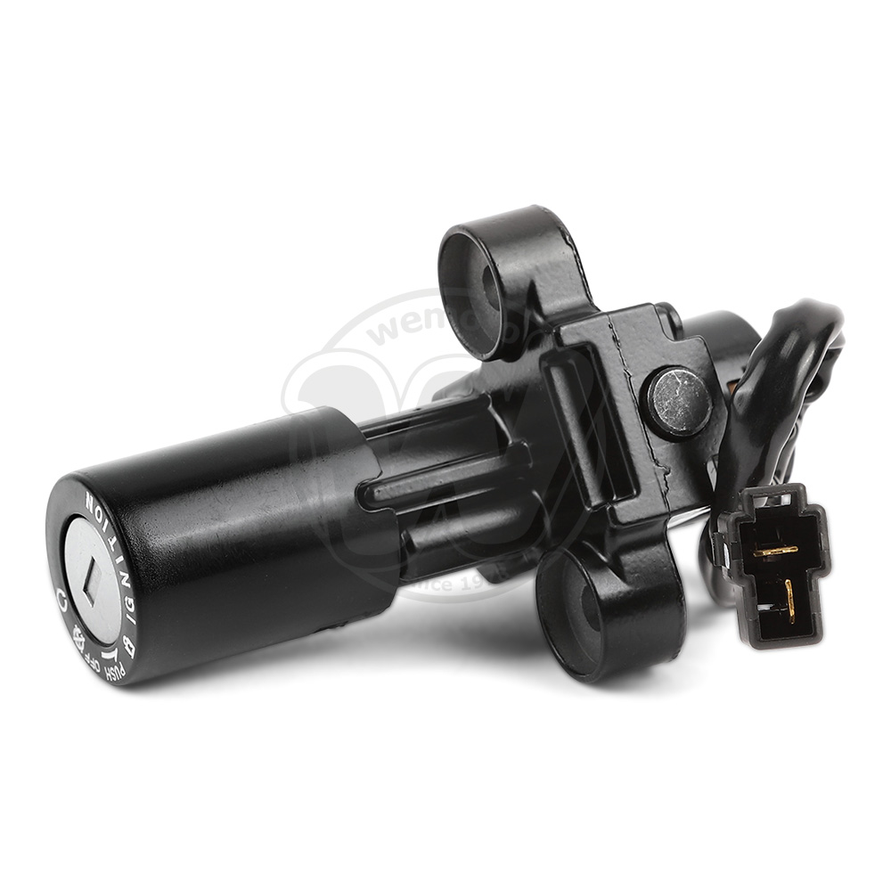 0HR7915_ah7009 two.jpg